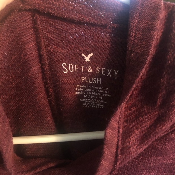 Perfect fall American Eagle lightweight hoodie - Picture 3 of 3